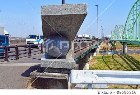 杜の都仙台　早春　広瀬川右岸　千代大橋　親柱 88595516