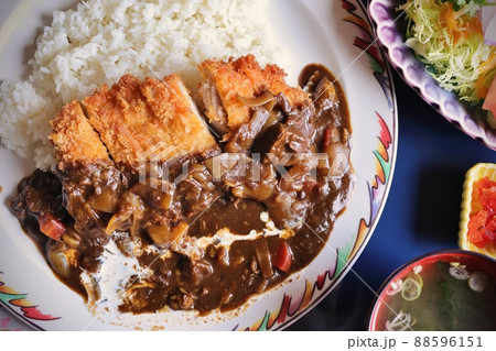倉石牛カツカレー（青森県） 88596151