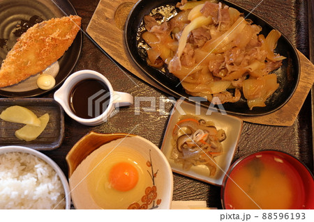 十和田のバラ焼き(青森県) 十和田のバラ焼き(青森県) 88596193