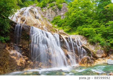 白山白川郷ホワイトロード　姥ヶ滝 88599092