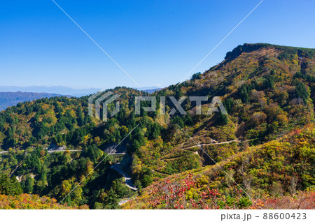 白山白川郷ホワイトロード ふくべ谷上園地展望台からの眺望 白山白川郷ホワイトロード ふくべ谷上園地展望台からの眺望 88600423
