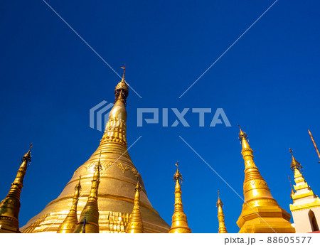 A group of golden pagodas under the blue sky of Myanmar A group of golden pagodas under the blue sky of Myanmar 88605577