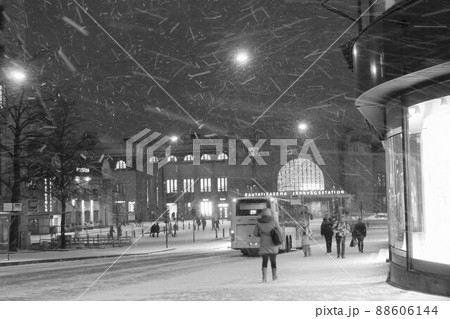 フィンランドのヘルシンキⅡ8 吹雪の町 88606144