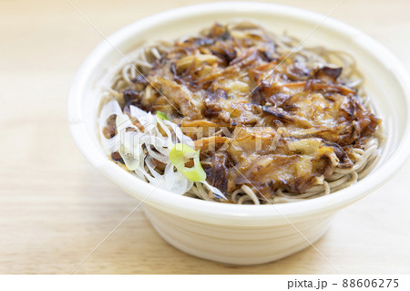 かき揚げ蕎麦 88606275