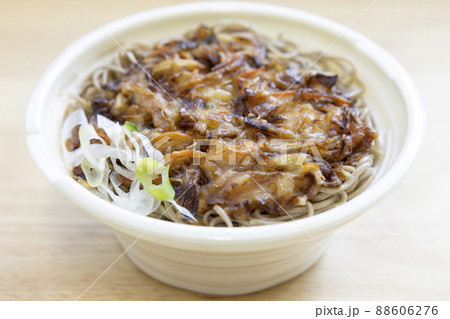 かき揚げそば 88606276