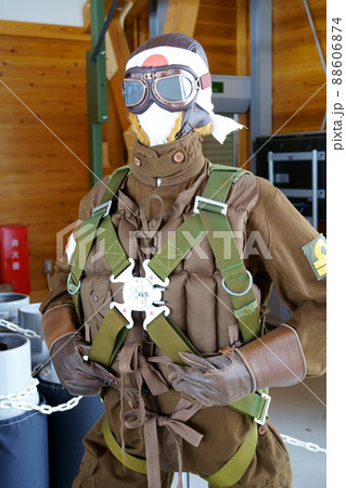 局地戦闘機「紫電改」のパイロット（兵庫県加西市） 88606874