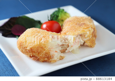 カニクリームコロッケ 88613184