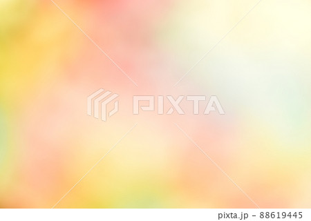 パステルカラーのグラデーション 混色のシンプルな背景素材 ぼかしの写真素材