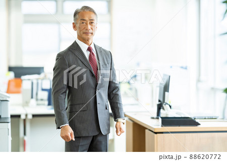ビジネスマン　シニアの男性 88620772