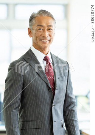 ビジネスマン　シニアの男性 88620774