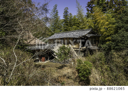 岩屋　山奥の民家　岡山県総社市 88621065