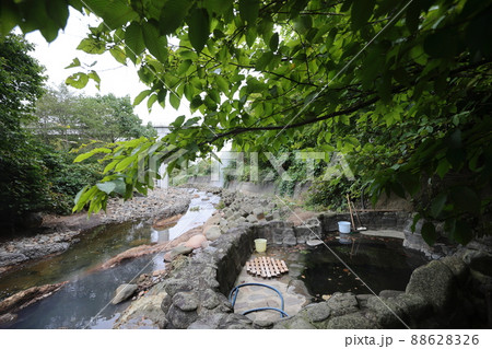 八甲田山奥の野天風呂(たぬきの湯) 八甲田山奥の野天風呂(たぬきの湯) 88628326