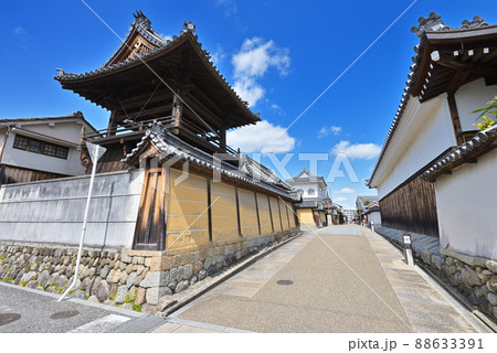 興正寺別院の鐘楼 富田林市富田林重要伝統的建造物群保存地区(大阪府富田林市) 興正寺別院の鐘楼 富田林市富田林重要伝統的建造物群保存地区(大阪府富田林市) 88633391