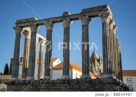 PORTUGAL ALENTEJO EVORA ROMAN TEMPLE 88634487