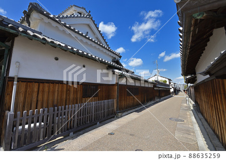城之門筋の景色　富田林市富田林重要伝統的建造物群保存地区（大阪府富田林市） 88635259
