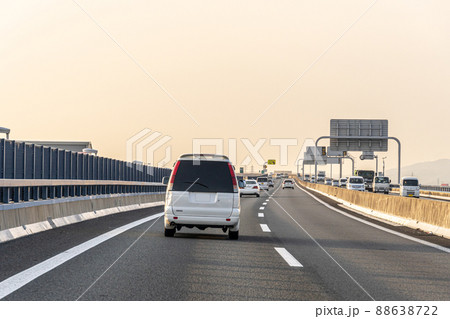 高速道路　走行イメージ 88638722