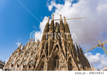 サグラダファミリア　バルセロナ 88639832