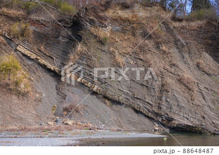 取方の大露頭　とりかたのだいろとう　傾斜不整合　ジオパーク秩父 88648487