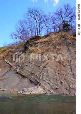 取方の大露頭　とりかたのだいろとう　傾斜不整合　ジオパーク秩父 88648496