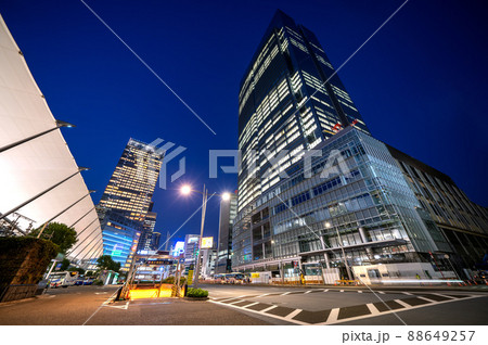 日本の東京都市景観 東京ミッドタウン八重洲などを望む 日本の東京都市景観 東京ミッドタウン八重洲などを望む 88649257