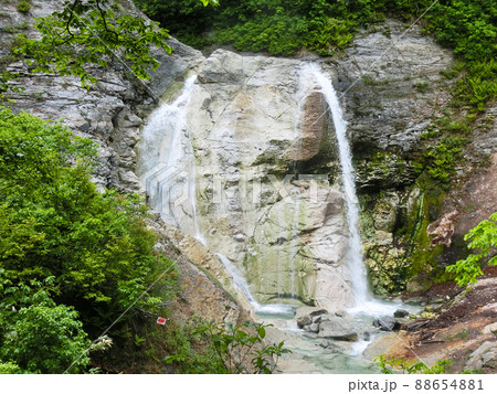 川原毛大湯滝（秋田県湯沢市） 88654881