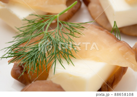 いぶりがっことチーズ 88658108