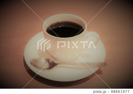 落ち着いた雰囲気のぼんやりとしたコーヒーカップの素材 88661977