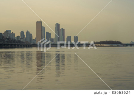 風景 高層ビル 都市 88663624