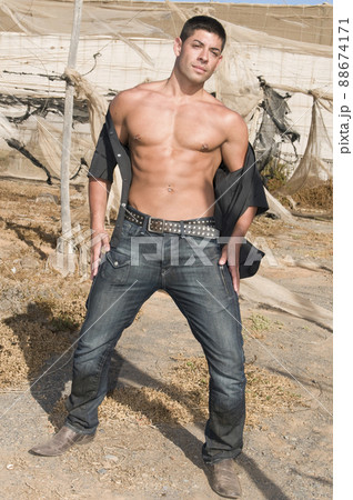 sexy muscled man under the sun sexy muscled man under the sun 88674171