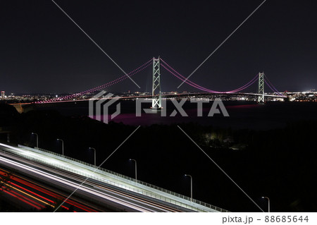 明石海峡大橋の夜景 明石海峡大橋の夜景 88685644