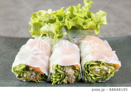 美味しいサーモン生春巻 美味しいサーモン生春巻 88688195