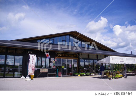 岩手の道の駅平泉の店舗　空バック 88688464