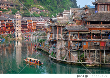 Feng Huang Ancient Town (Phoenix Ancient Town) , China 88689799
