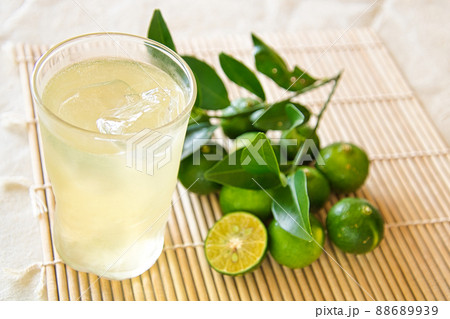 シークヮーサージュースのイメージ シークヮーサージュースのイメージ 88689939