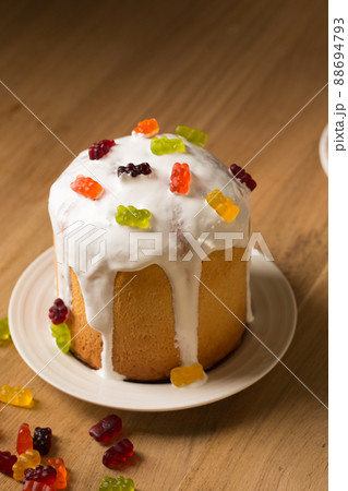 Easter cake with jelly sweets for children, close-up Easter cake with jelly sweets for children, close-up 88694793
