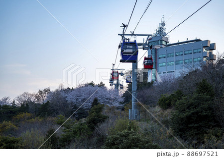 風景 ケーブルカー ロープウェイ 88697521