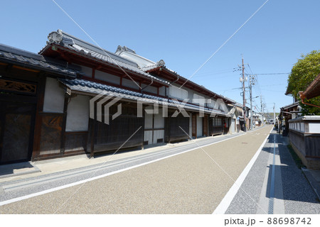 城下町津山　旧出雲街道の町並み　岡山県津山市城東界隈 88698742