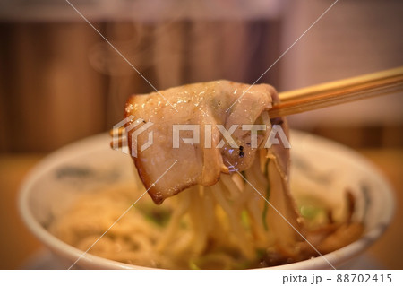 煮干ラーメンのチャーシュー 88702415