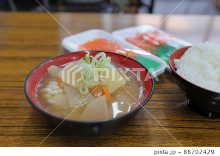 市場の中の食事処のあら汁(青森県八戸市) 市場の中の食事処のあら汁(青森県八戸市) 88702429