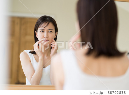Cosmetically 88702838