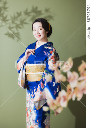 青い訪問着　 88703794
