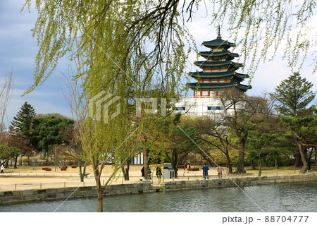 風景 建物 香遠亭 88704777