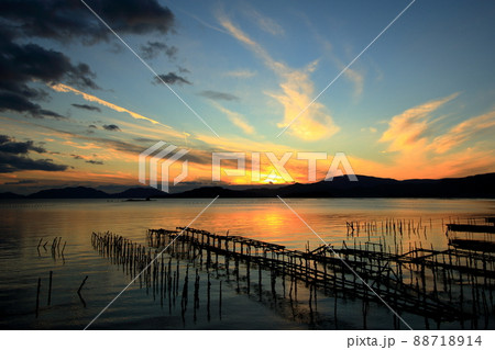 美しい瀬戸内海の夕景 88718914