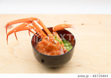 ベニズワイガニの味噌汁 88726864