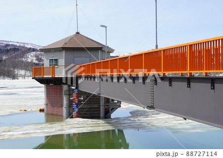 尾白利加ダムの春 尾白利加ダムの春 88727114