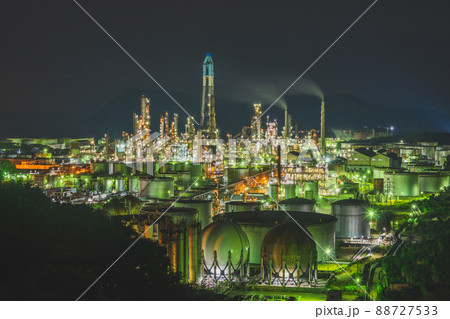 【和歌山】ENEOS和歌山製油所(旧東燃ゼネラル石油)の工場夜景 【和歌山】ENEOS和歌山製油所(旧東燃ゼネラル石油)の工場夜景 88727533