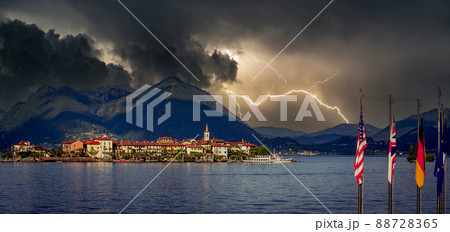 Borromean islands, lake maggiore, Stresa, italy 88728365