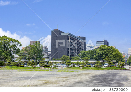 府内城趾と大分市役所庁舎 府内城趾と大分市役所庁舎 88729000