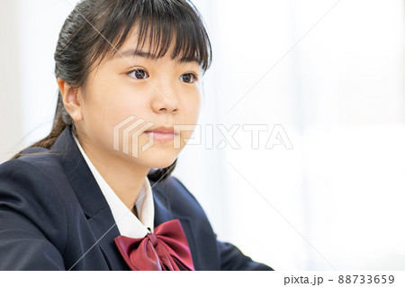 中学生　教室　学校　撮影協力：中央工学校附属日本語学校 88733659