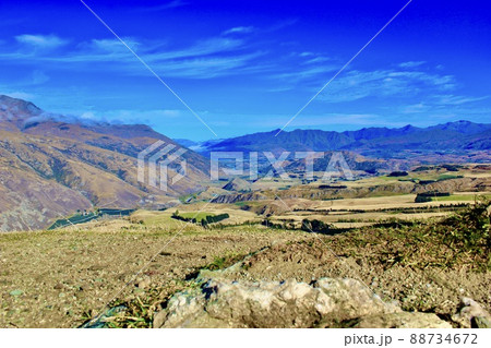 ニュージーランド のクイーンズタウンのクラウンレンジからの絶景 Coronet Peak ニュージーランド のクイーンズタウンのクラウンレンジからの絶景 Coronet Peak 88734672